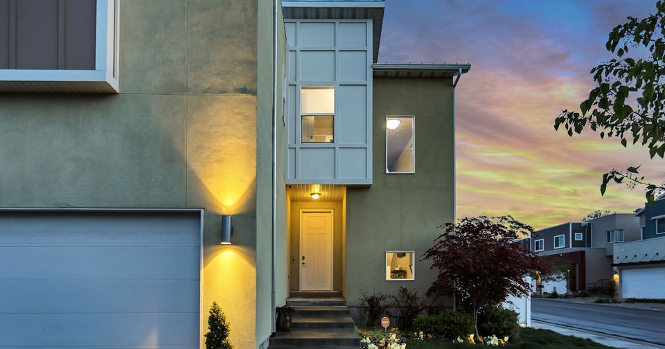 How to Register a Caveat on a Property in New Zealand: Protecting Your Interest in Land